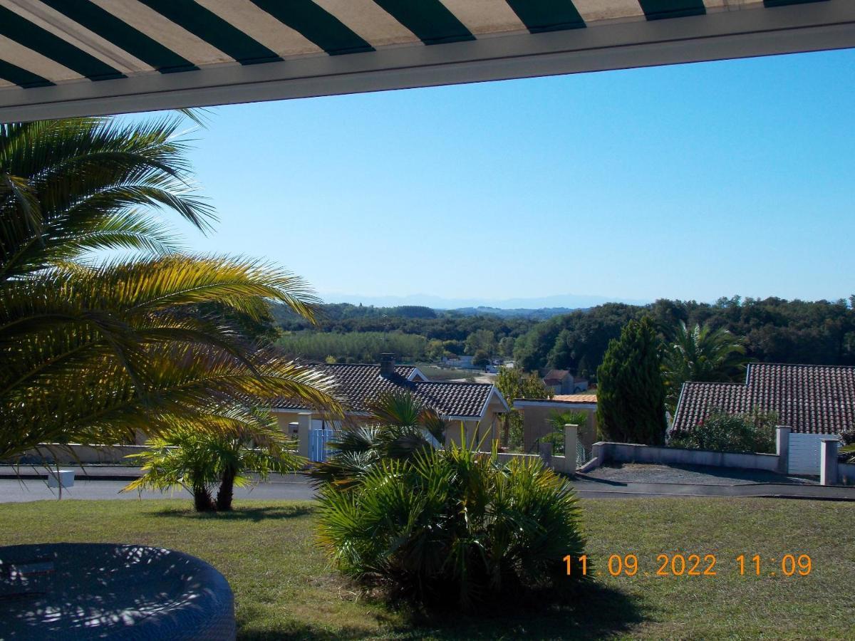 Maison Authentique Avec Spa Pres De Dax Et Son Jardin Villa Angoumé Dış mekan fotoğraf